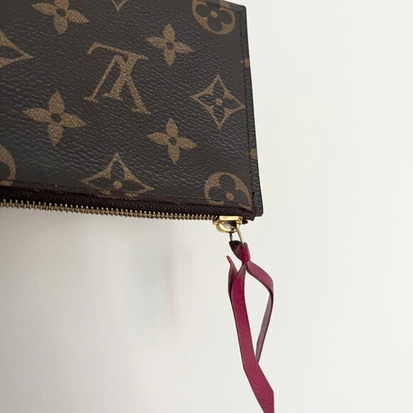LOUIS VUITTON Felicie Pochette Limited Edition Monogram Canvas - Picture 14 of 16